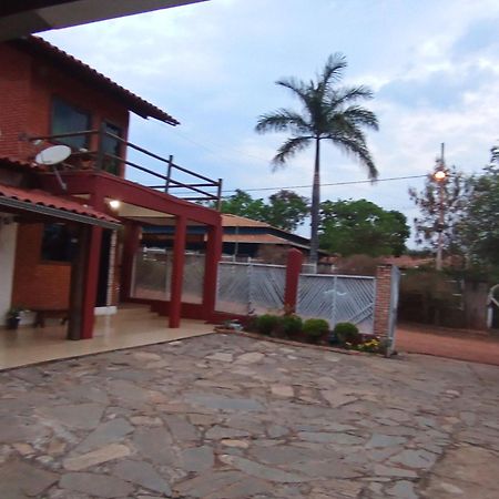 Pousada Central Santana Do Riacho Buitenkant foto